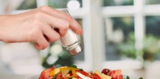 6 Alimentos con alto contenido de sodio que son realmente buenos para usted
