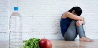 6 tipos comunes de trastornos alimentarios (y sus síntomas)