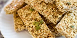 Aprende como preparar barras de granola con tarta de manzana