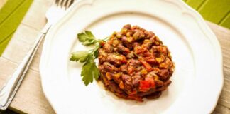 Red-kidney-beans-and-vegetables- Receta de Frijoles rojos fáciles con verduras