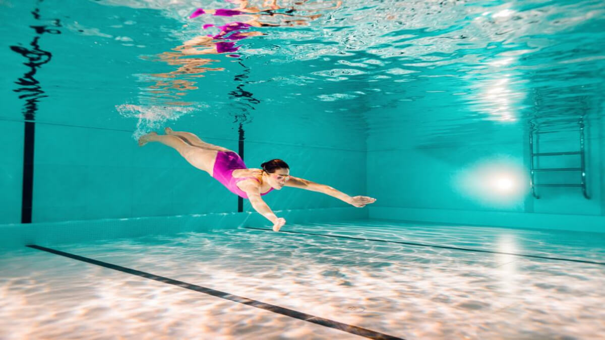 Por qué los médicos dicen que nadar es el mejor ejercicio saludable Why Doctors Say Swimming Is The Best Healthy Exercise
